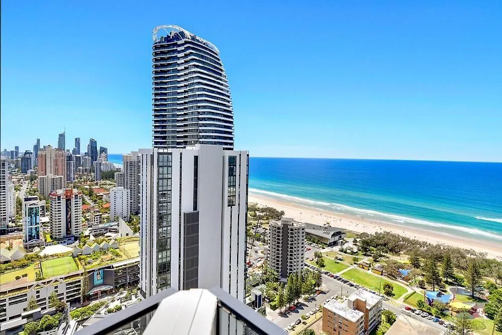 Signature L30 Ocean View Gold Coast Australie